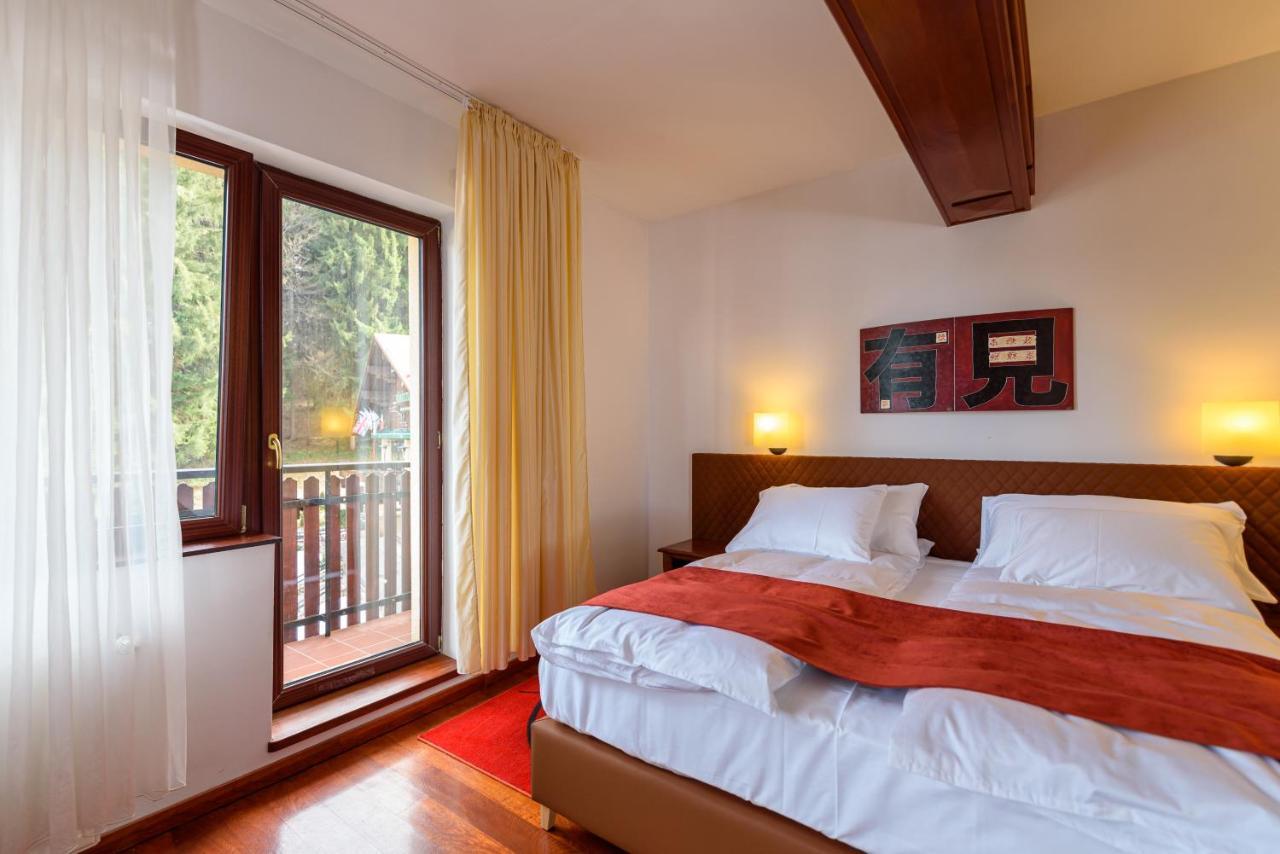Boutique Hotel Casa Emil Poiana Brasov Ngoại thất bức ảnh
