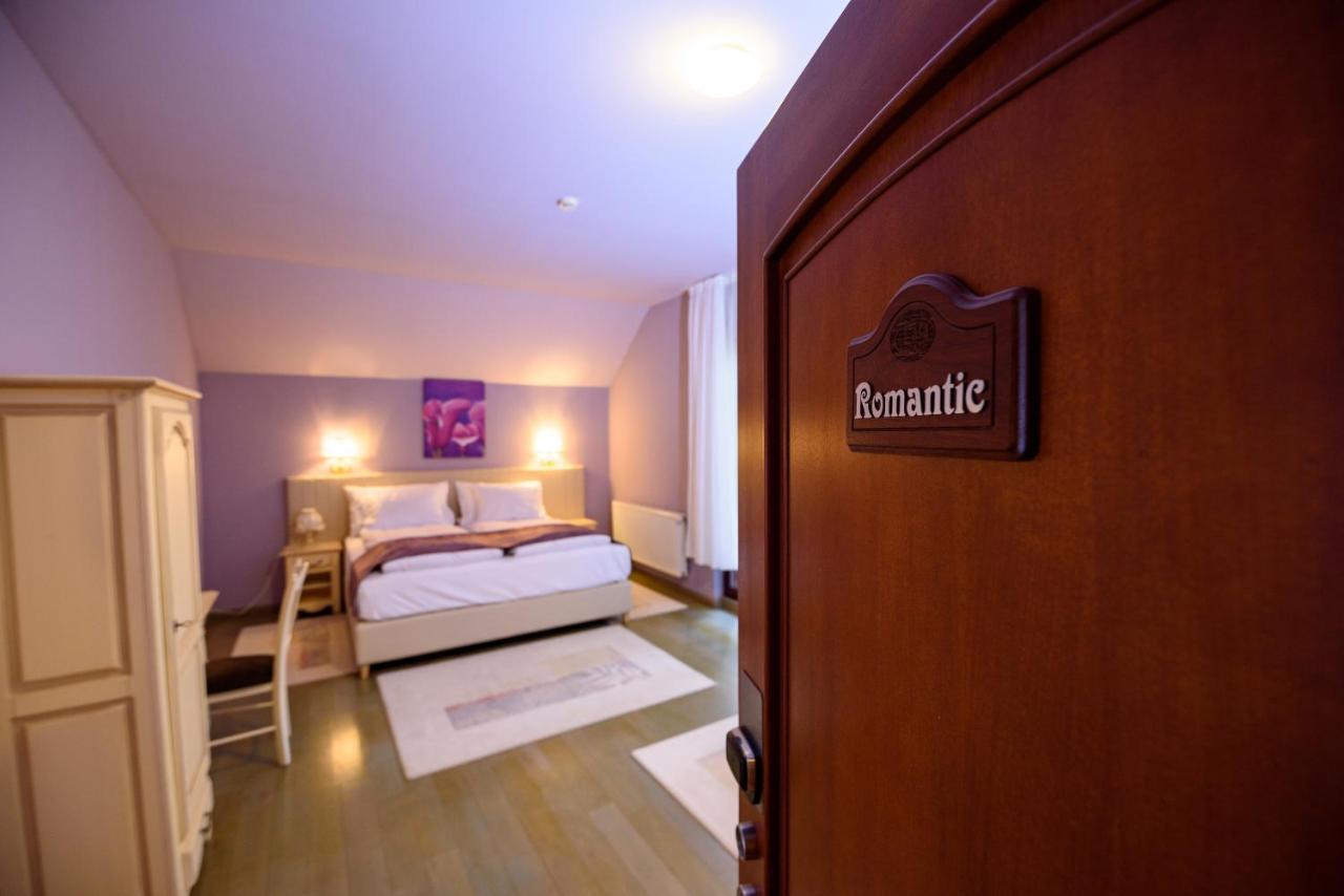 Boutique Hotel Casa Emil Poiana Brasov Ngoại thất bức ảnh